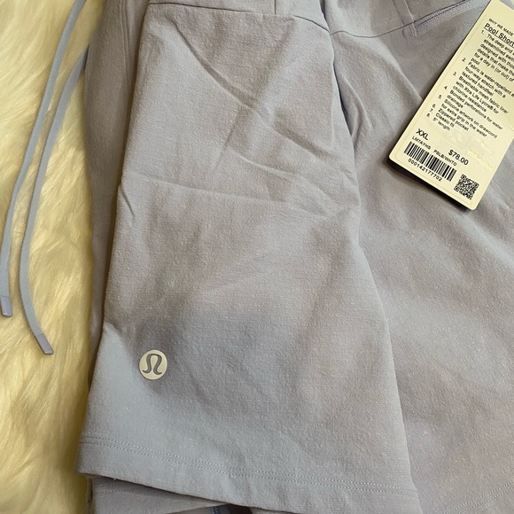 Lululemon pool short 5” - Picture 3 of 4